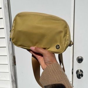 Lululemon Everywhere Belt Bag!